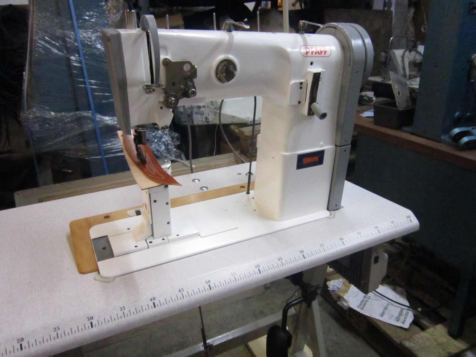 Sieck PFAFF Kl. 1293944/01 single needle post bed sewing machine with