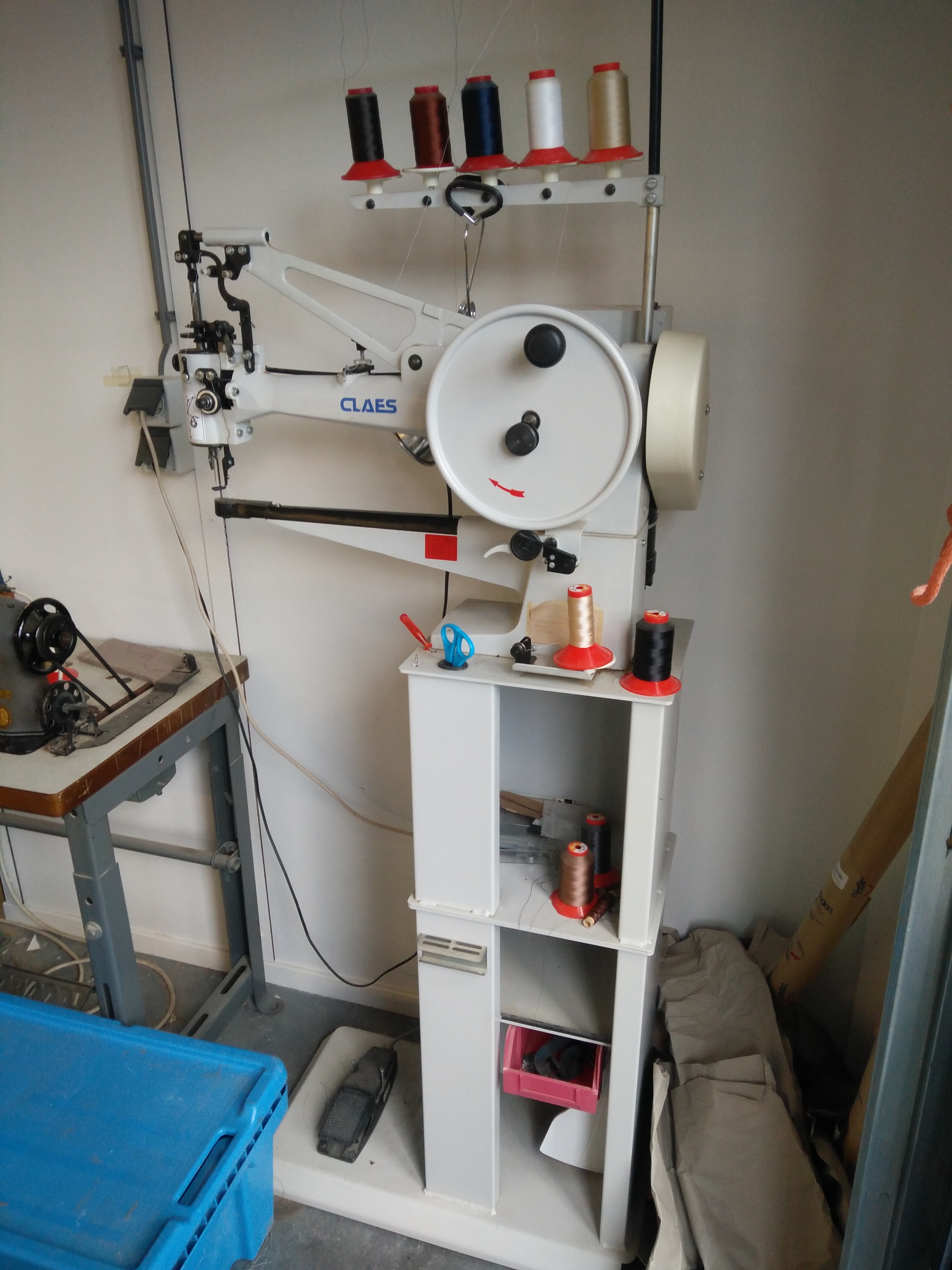 Sieck CLAES type 834620 patching machine shoe repair sewing machine