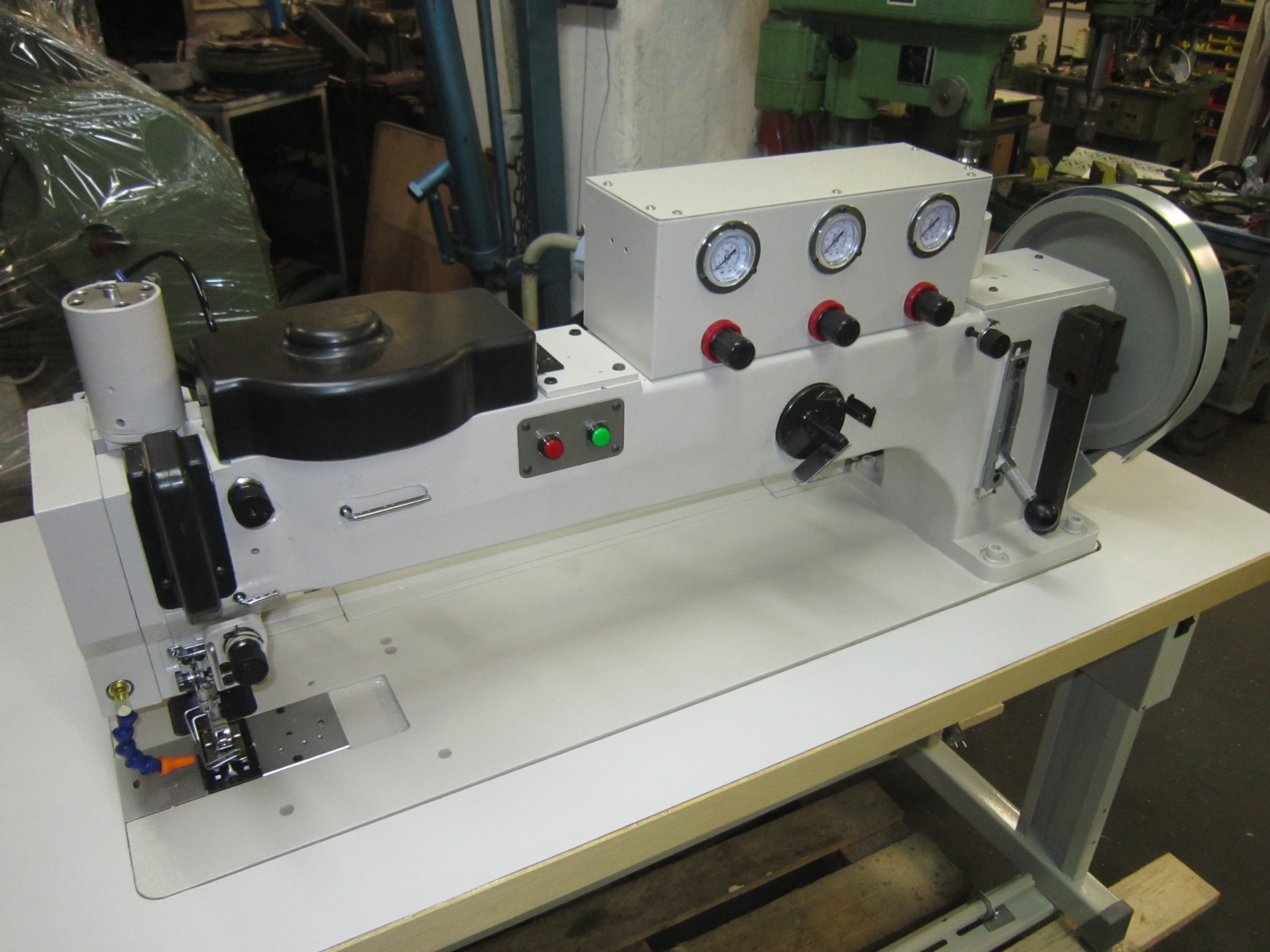 Sieck SIECK Kl. 936631HA Long arm heavy duty zigzag sewing machine