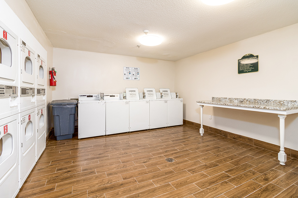 Siegel Select Bartlett Extended Stay Living near Memphis