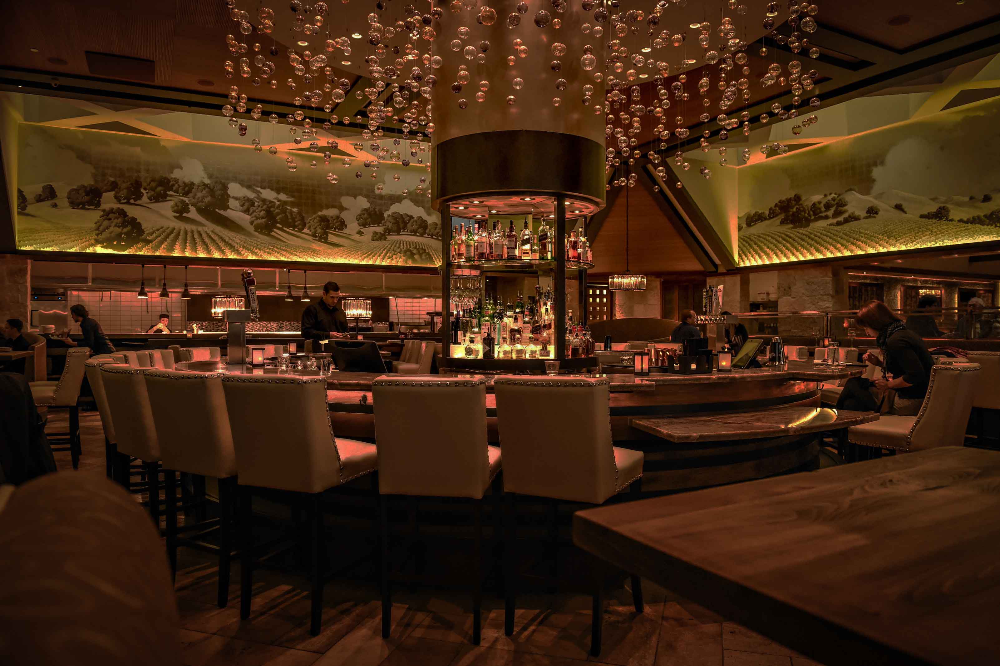 Roseville Sienna Modern American Grill