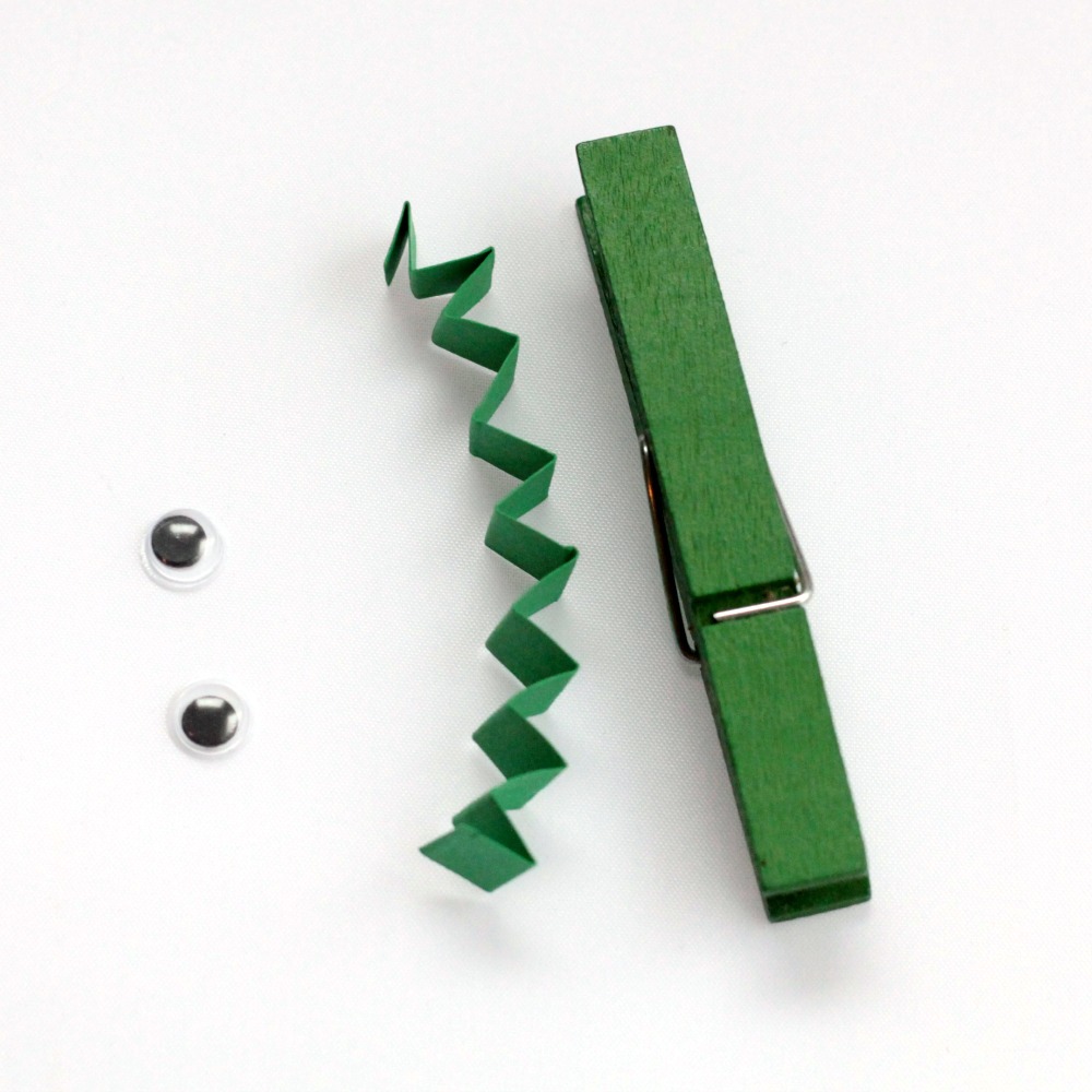 Letter A Crafts Chomping Clothespin Alligator Craft