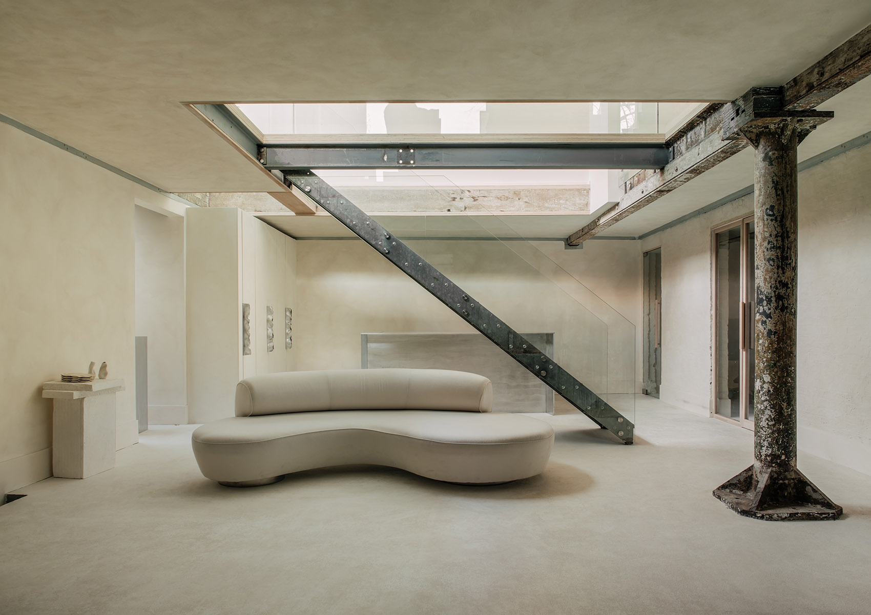 This Textured, Minimalist Jewelry Showroom Was Once a London Pub