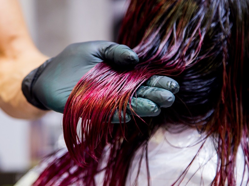 Permanent hair dye may raise risk of breast cancer, study claims