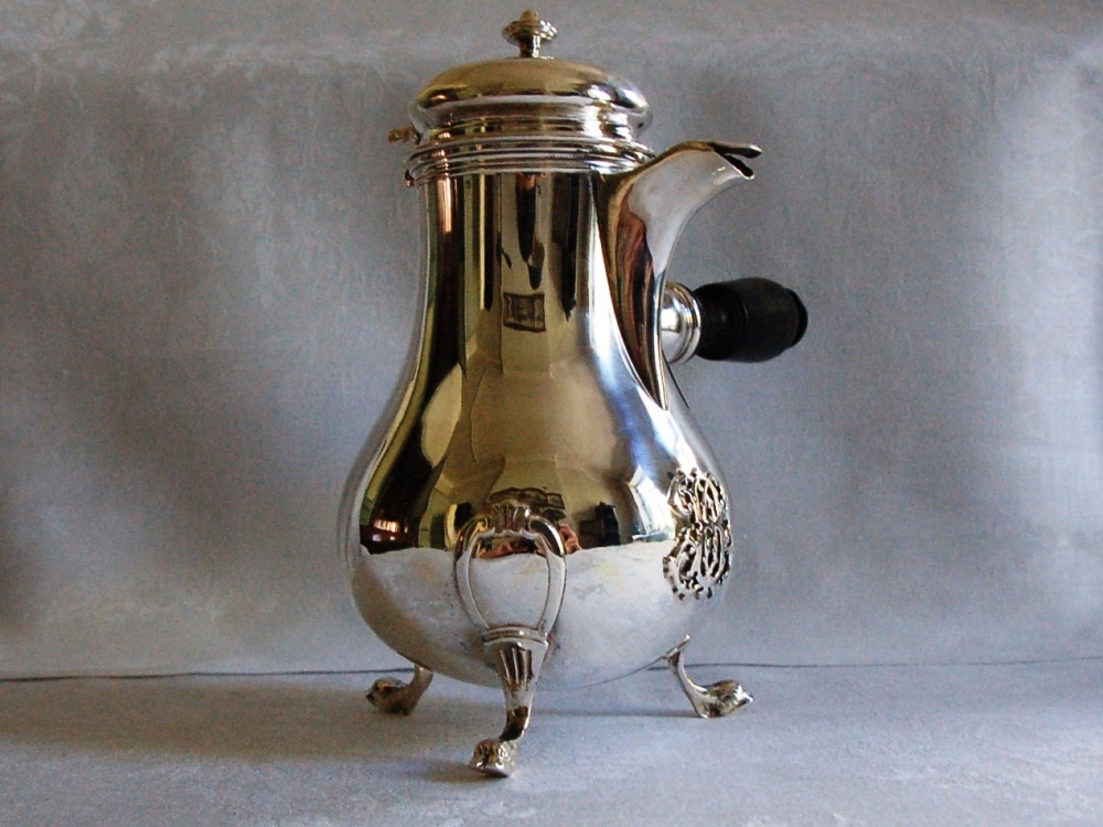 Elegant Antique French Silver Coffee Pot By Fray Fils Silver Art By D & R