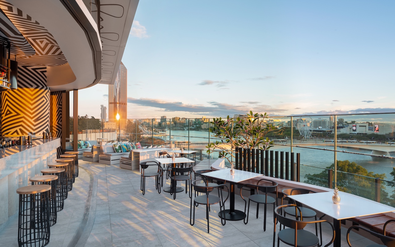 Review W Brisbane, Australia SilverKris