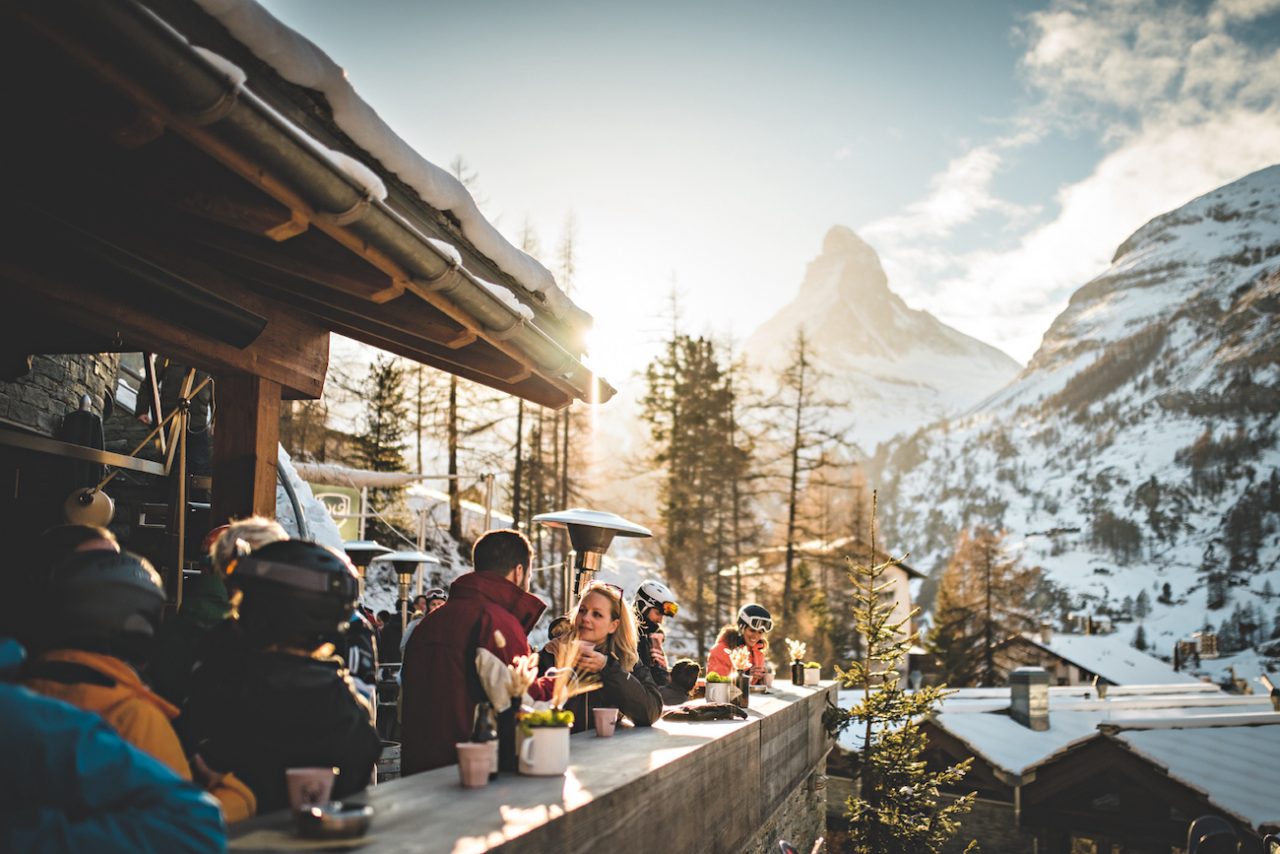 Where to enjoy snow sports and après ski in Switzerland