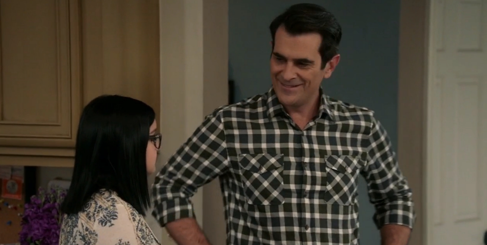 Modern Family Season 8 Review Movie Reviews Simbasible
