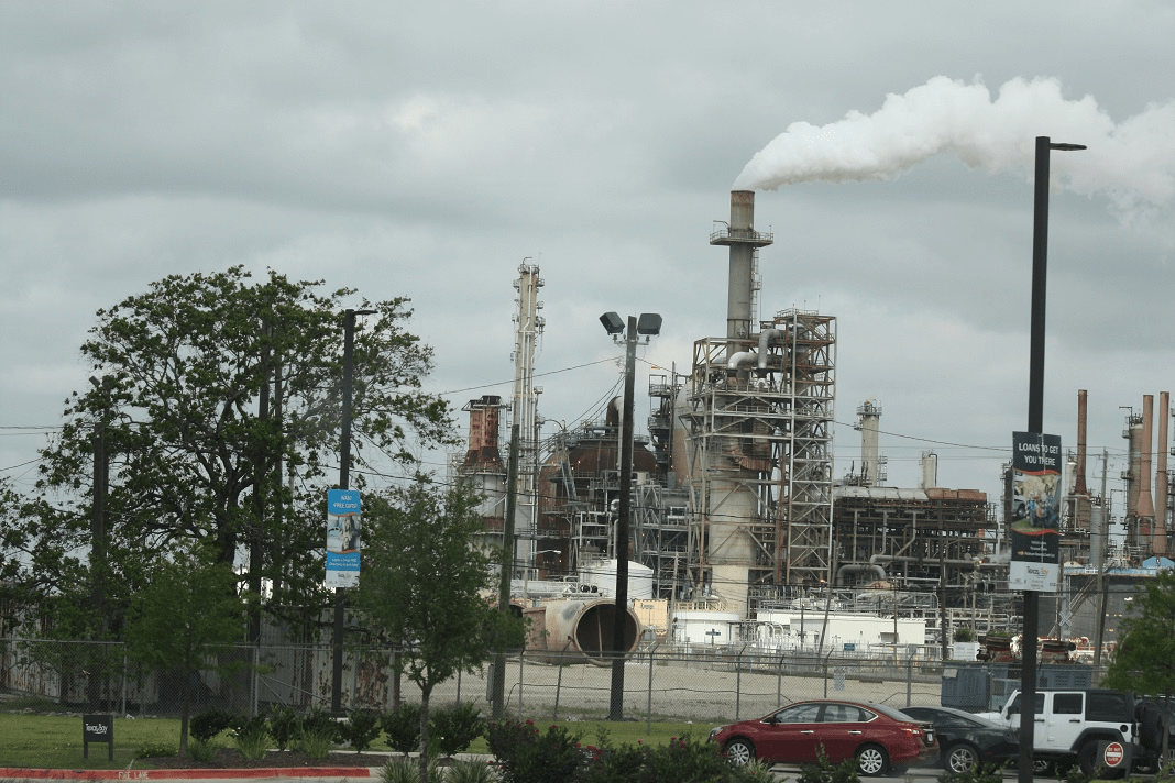 Oil and Gas Refinery Accident Lawyer Simmons and Fletcher
