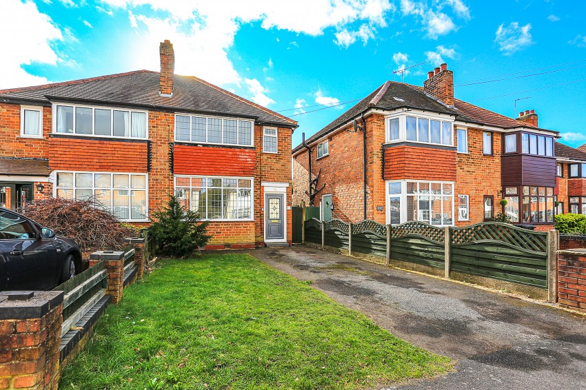 3bedroom semidetached house for sale in Redlands Road, Solihull