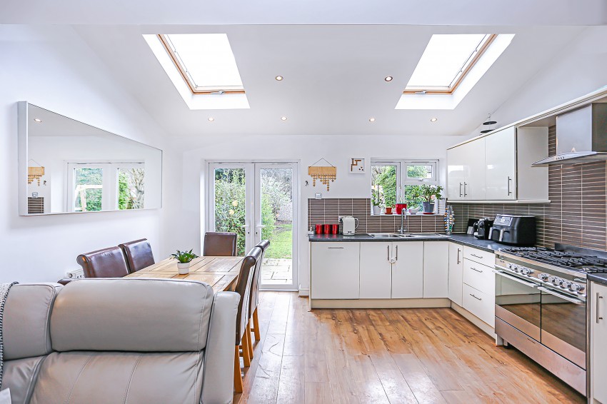 3bedroom semidetached house for sale in Redlands Road, Solihull