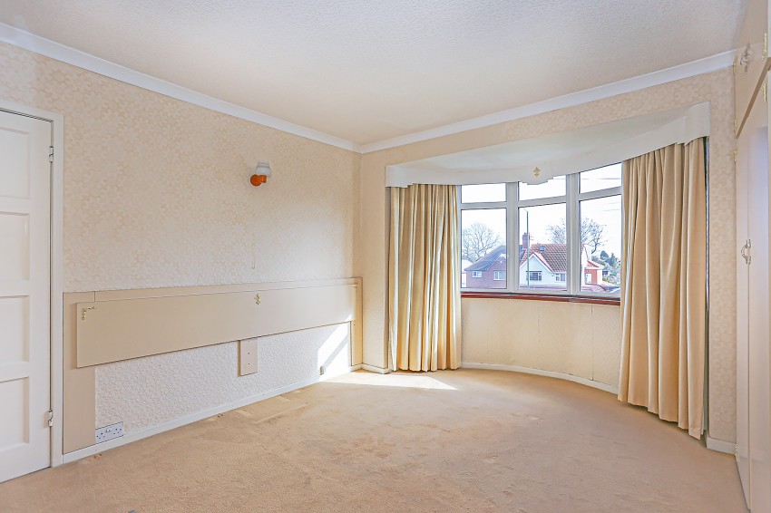 3bedroom semidetached house for sale in Lode Lane, Solihull