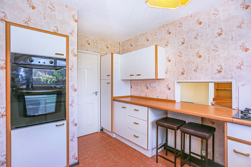 3bedroom semidetached house for sale in Lode Lane, Solihull