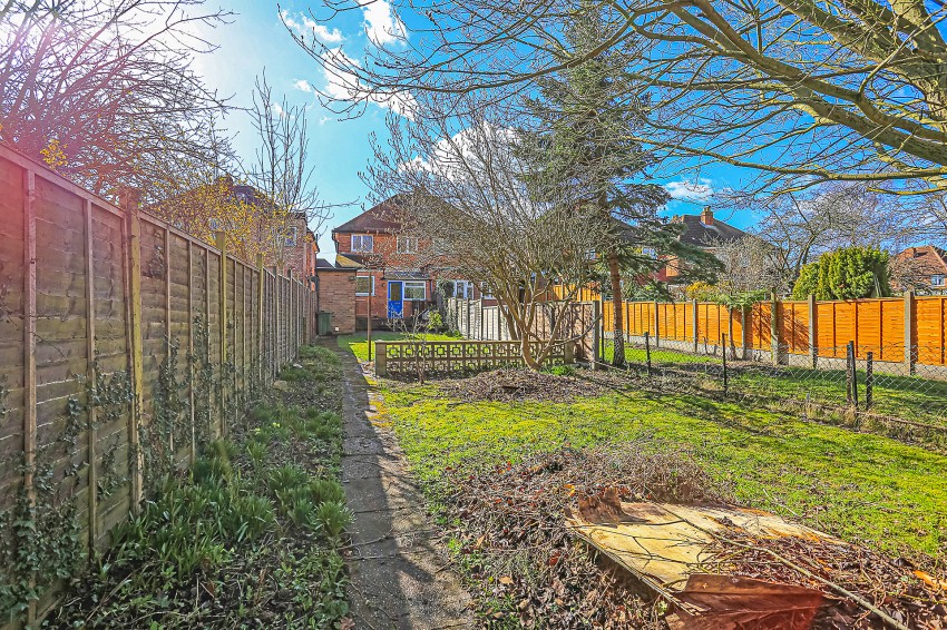 3bedroom semidetached house for sale in Redlands Road, Solihull