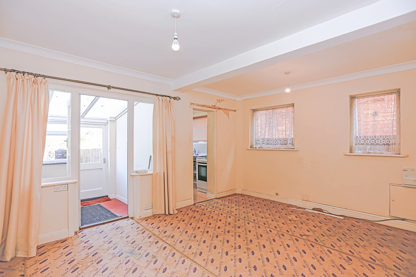 3bedroom semidetached house for sale in Redlands Road, Solihull