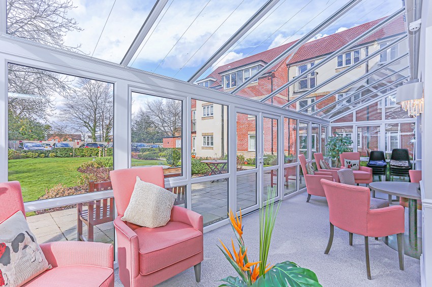 1bedroom apartment for sale in Eleanor Lodge, 24 Station Road, Knowle