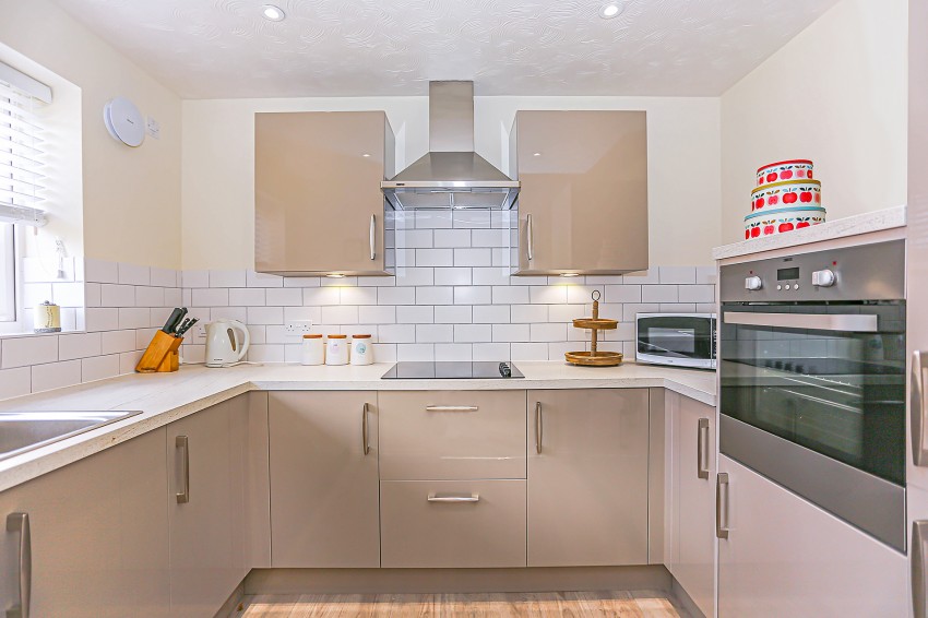 1bedroom apartment for sale in Eleanor Lodge, 24 Station Road, Knowle