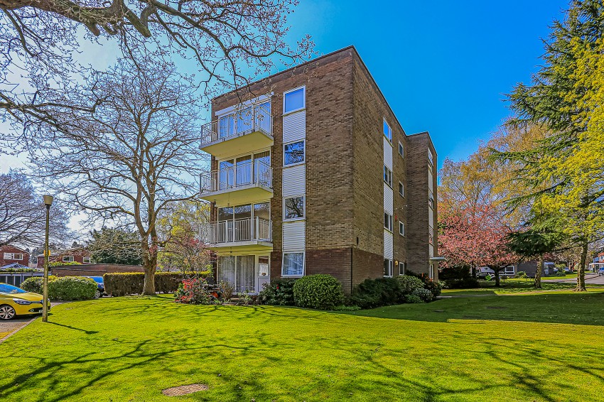 2bedroom apartment for sale in Mallards Reach, Solihull
