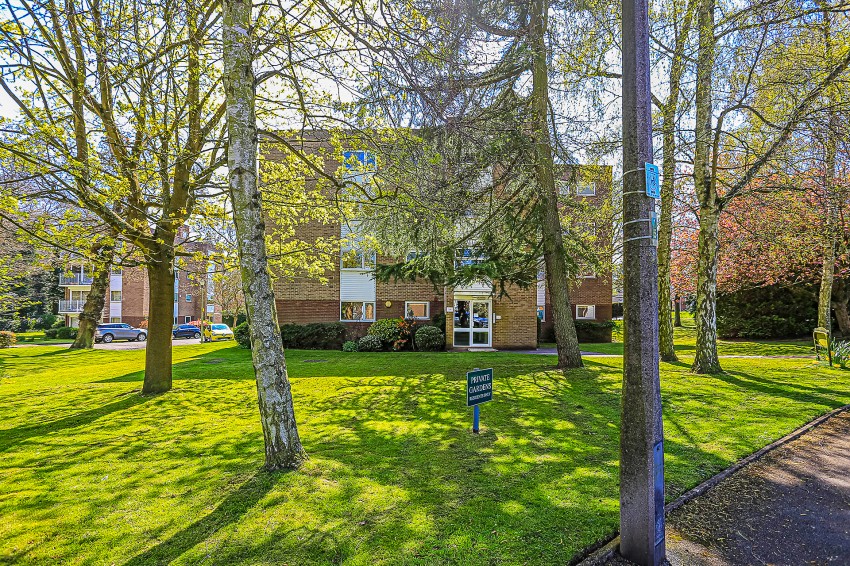 2bedroom apartment for sale in Mallards Reach, Solihull
