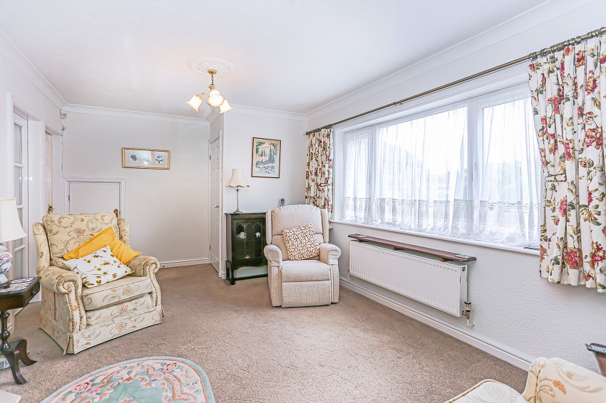 2bedroom town house for sale in Bourton Croft, Solihull