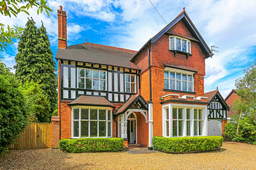 5bedroom detached house for sale in Widney Manor Road, Solihull