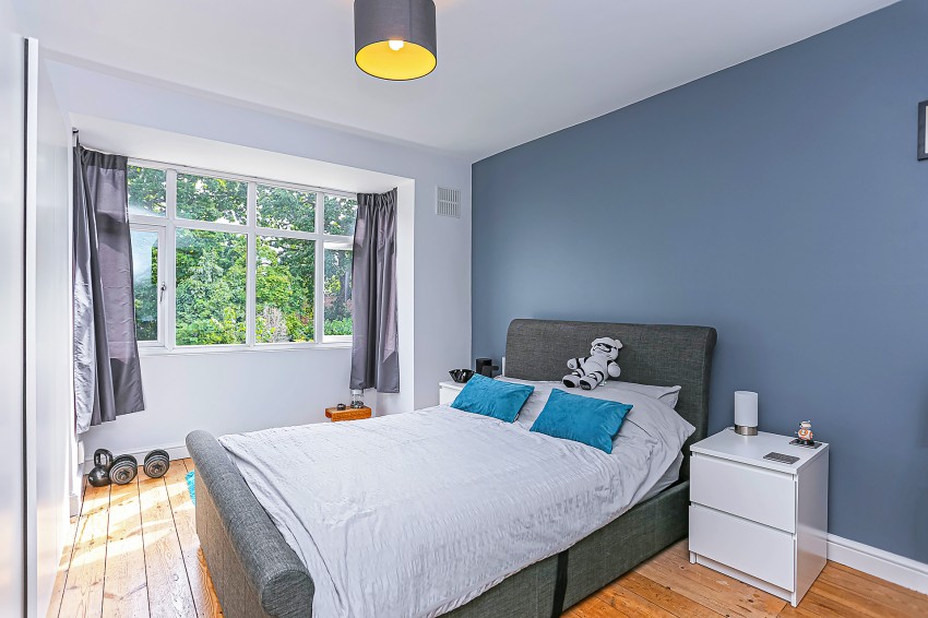 3bedroom link semidetached for sale in Brookvale Road, Solihull