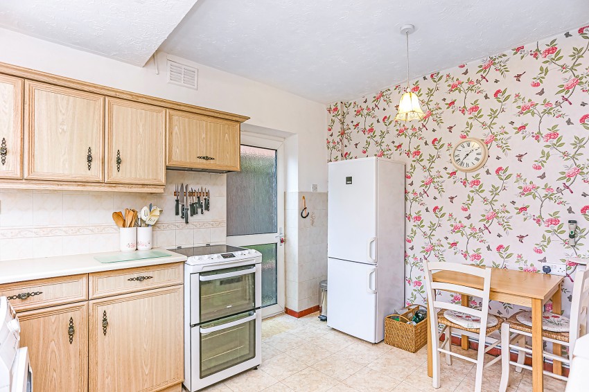 3bedroom semidetached house for sale in Merevale Road, Solihull