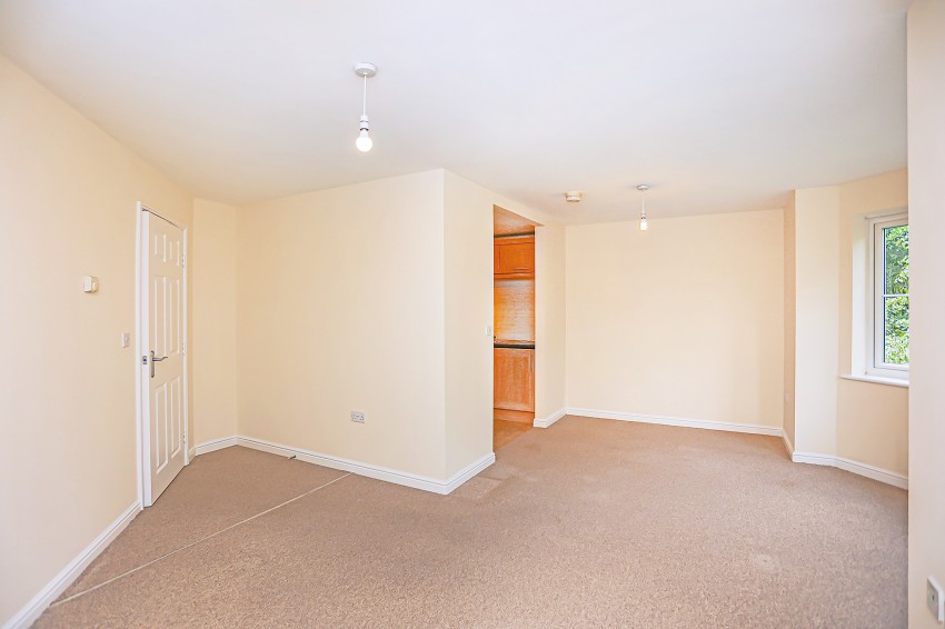 2bedroom apartment for sale in Wharf Lane, Solihull