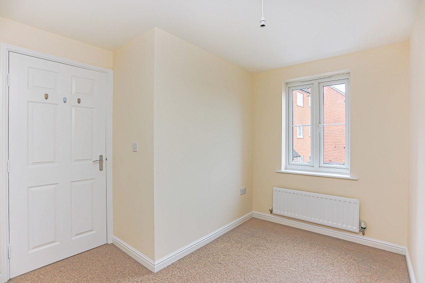 2bedroom apartment for sale in Wharf Lane, Solihull
