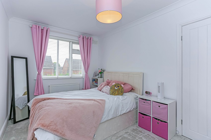 4bedroom semidetached house for sale in Suffolk Close, Coventry