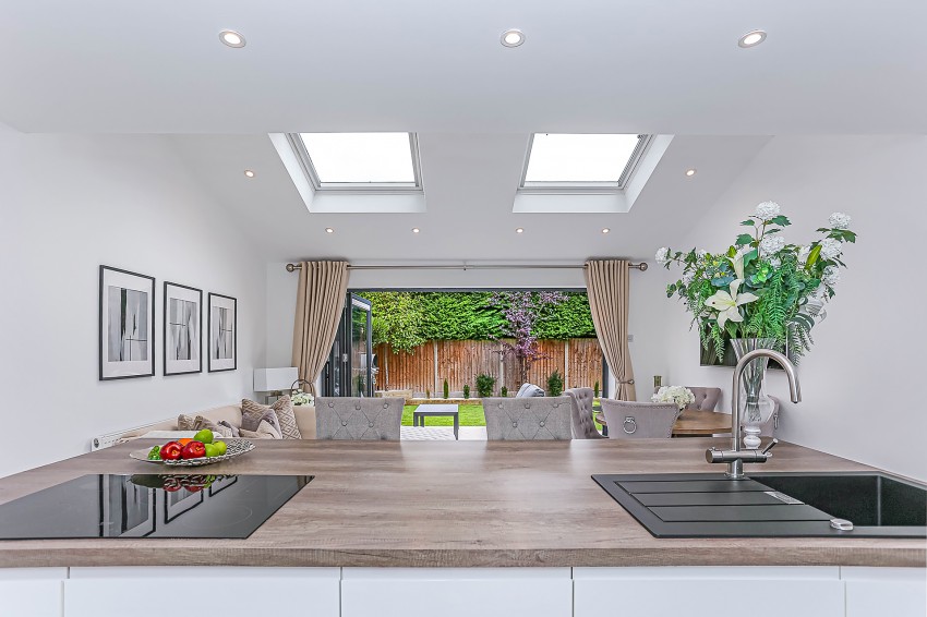 4bedroom semidetached house for sale in Suffolk Close, Coventry