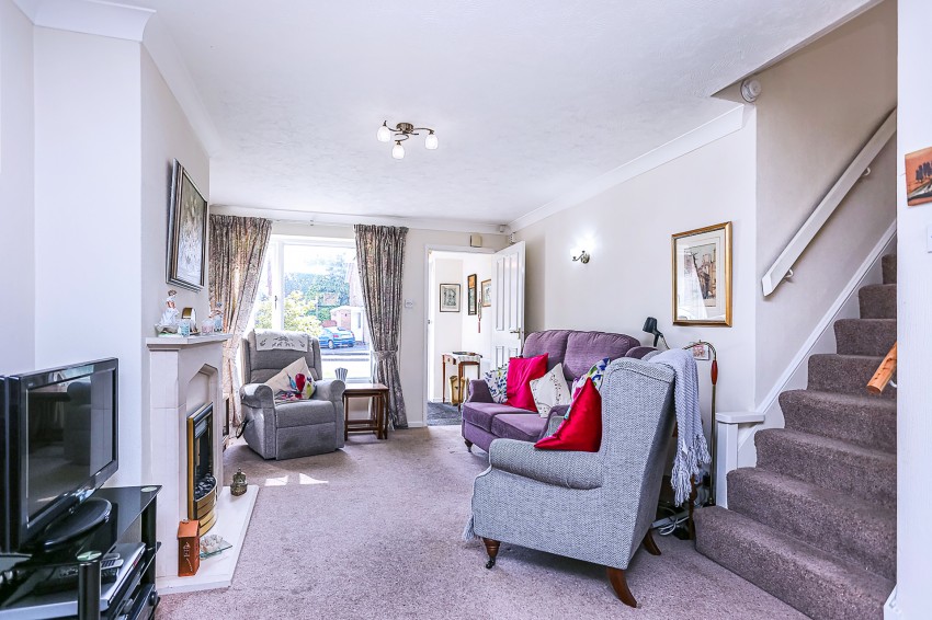 3bedroom semidetached house for sale in Beechnut Close, Solihull