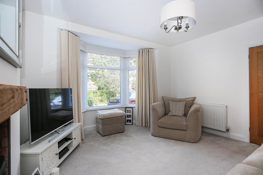 3bedroom semidetached house for sale in Broad Lane, Coventry
