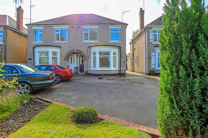 3bedroom semidetached house for sale in Broad Lane, Coventry