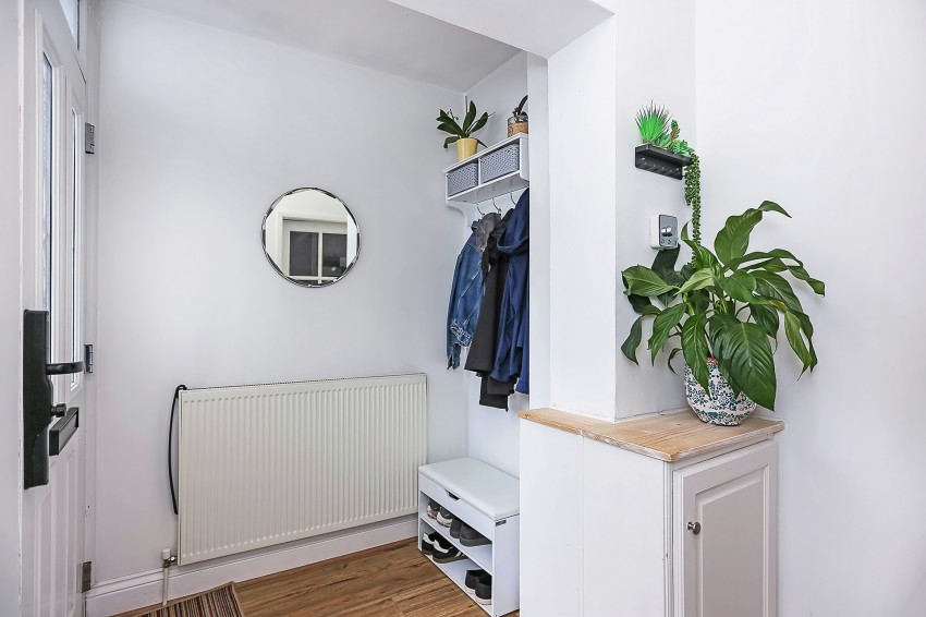 2bedroom semidetached house for sale in Howard Road, Solihull