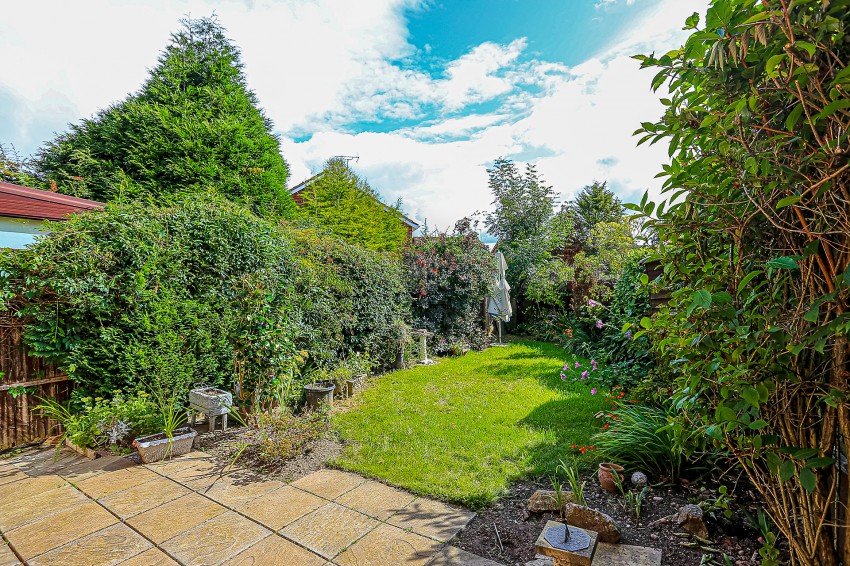 1bedroom town house for sale in Kendal Grove, Solihull