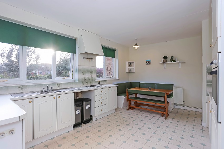 4bedroom detached house for sale in Cannon Close, Earlsdon, Coventry