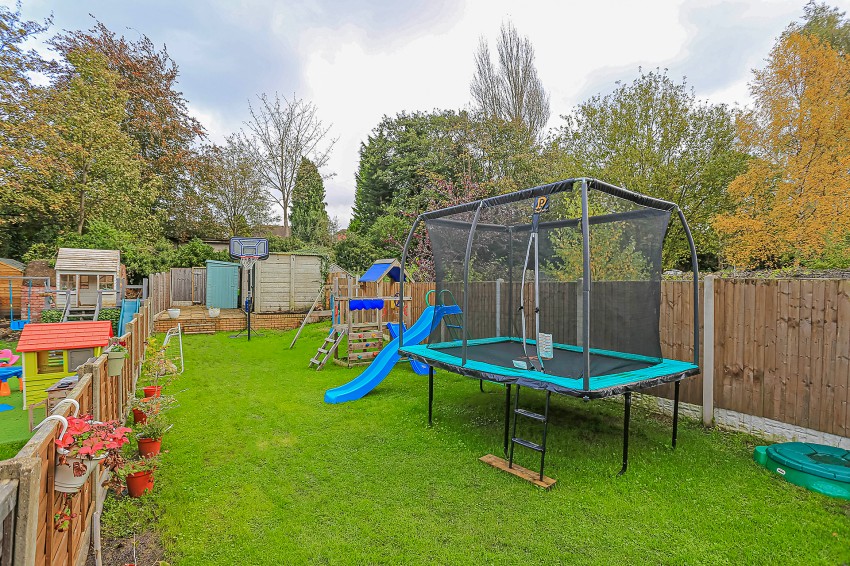 3bedroom semidetached house for sale in Summerfield Road, Solihull