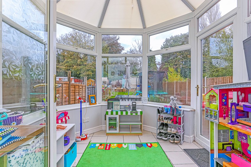 3bedroom semidetached house for sale in Summerfield Road, Solihull