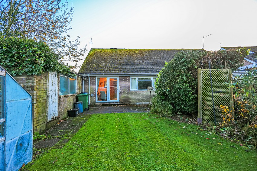 2bedroom bungalow for sale in Mereside Way, Solihull