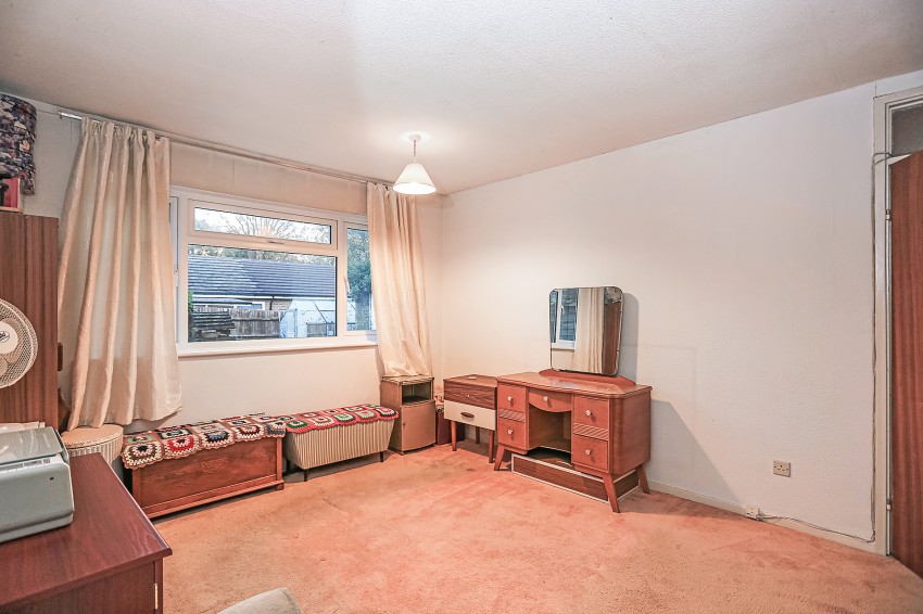 2bedroom bungalow for sale in Mereside Way, Solihull