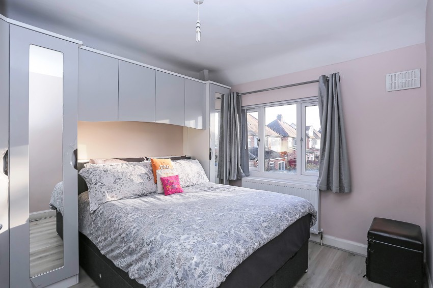 3bedroom detached house for sale in Harvard Road, Solihull