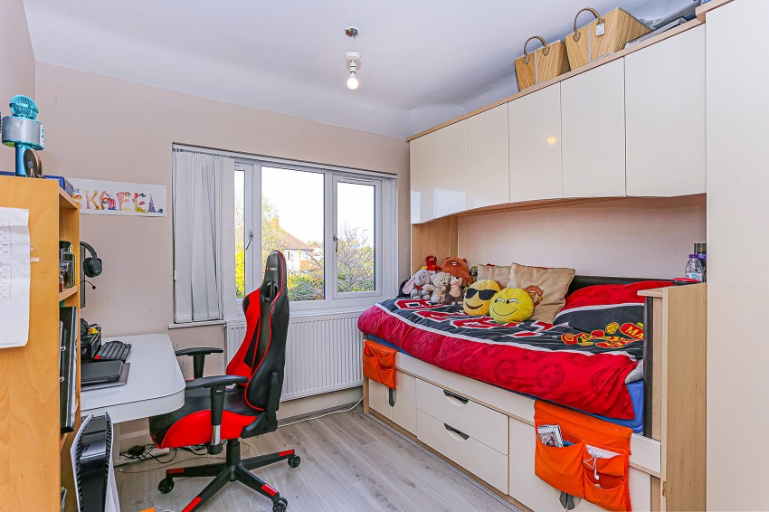 3bedroom detached house for sale in Harvard Road, Solihull
