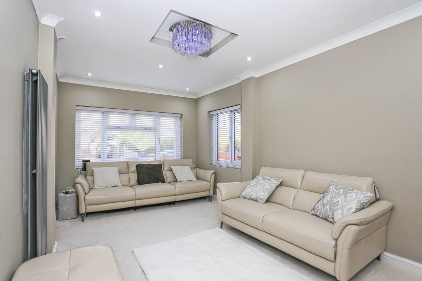 3bedroom detached house for sale in Harvard Road, Solihull