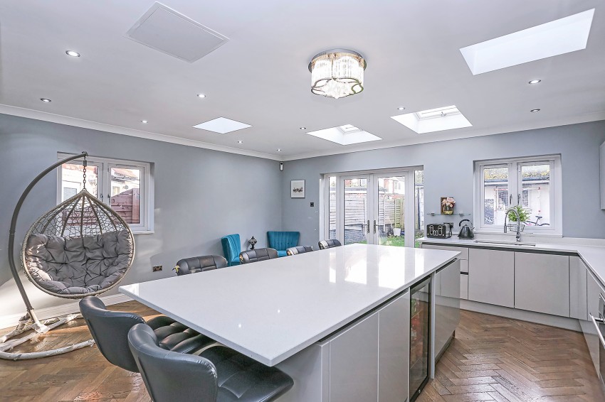 3bedroom detached house for sale in Harvard Road, Solihull
