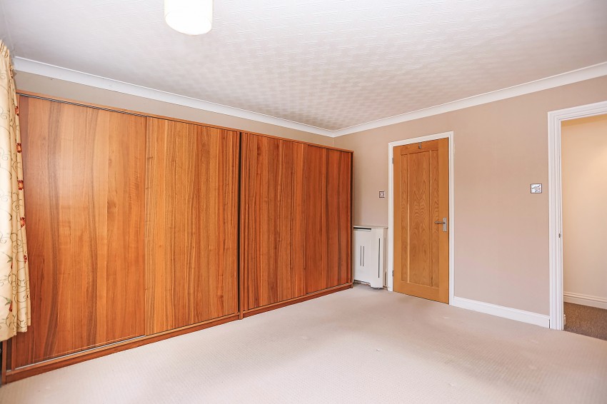 2bedroom apartment for sale in Cedarhurst, Park Road, Solihull