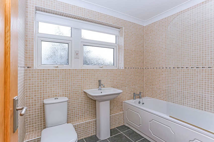 2bedroom apartment for sale in Cedarhurst, Park Road, Solihull