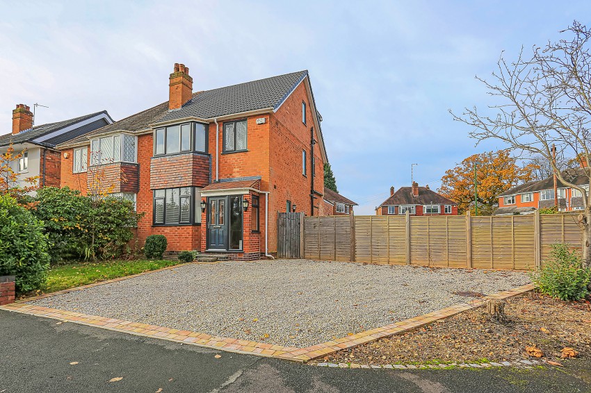 4bedroom semidetached house for sale in Bradbury Road, Solihull