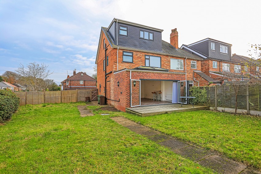 4bedroom semidetached house for sale in Bradbury Road, Solihull