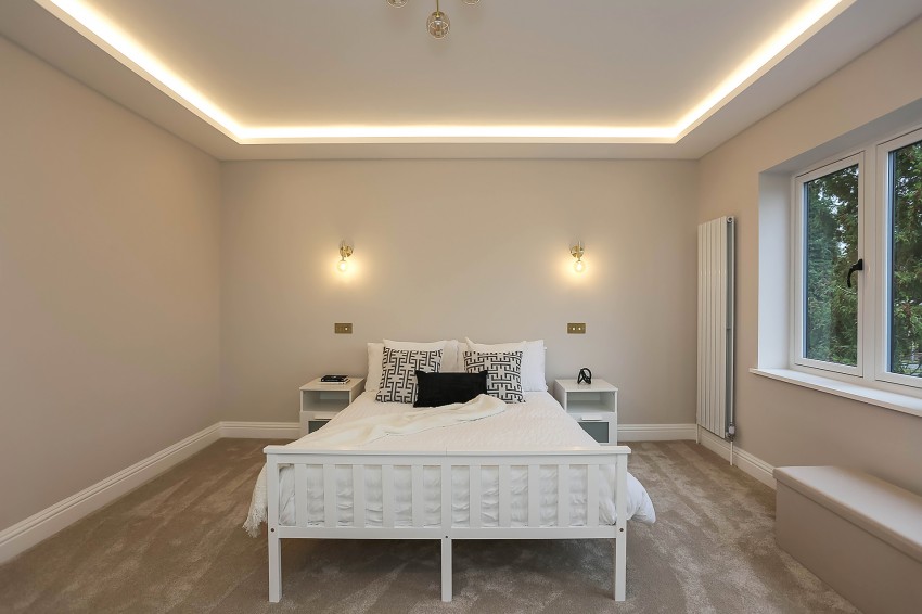 4bedroom semidetached house for sale in Skip Lane, Walsall